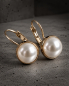 Preview: Perlen Ohrringe 14K vergoldeter Edelstahl, Minimalistischer Goldschmuck, Elegante Hängeohrringe, Brautschmuck, Hochzeit, Geschenk für Sie
